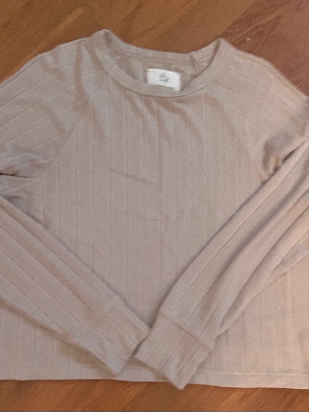 Women’s  Ribbed Long-Sleeve Shirt - Taupe